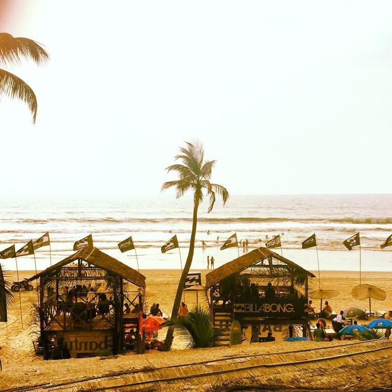 Hôtel Kame Surf Camp à Assinie Extérieur photo
